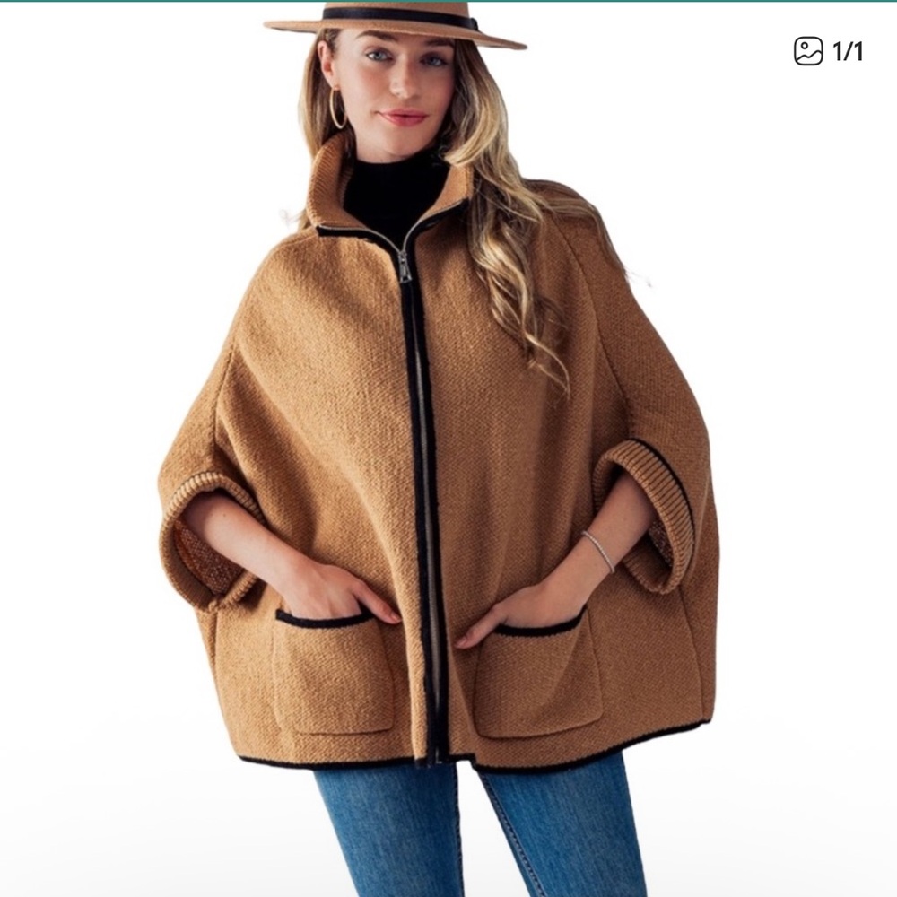 Women's Camel Black Trim Fleece Zip Up Cape